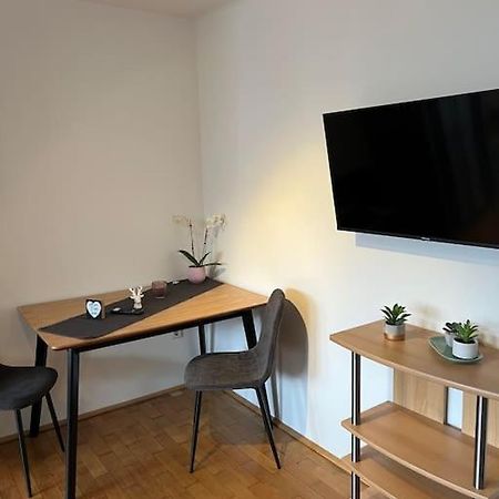 Einzimmerwohnung Im Gruenen/Innsbruck/2 Pax المظهر الخارجي الصورة